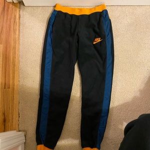 nike joggers